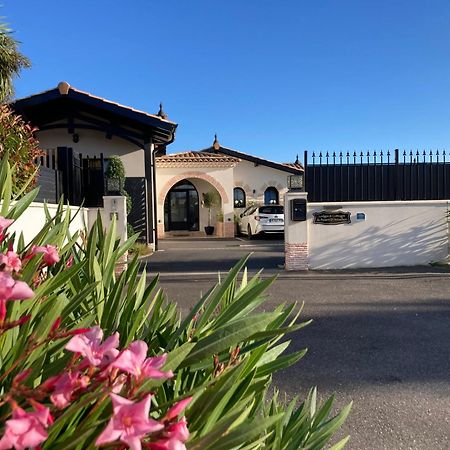 Charme & Confort- Les Cottages Du Bassin D'Arcachon- Petit-Dejeuner Sur Demande - Nuitee, Court Sejour, Semaine Gujan-Mestras Luaran gambar