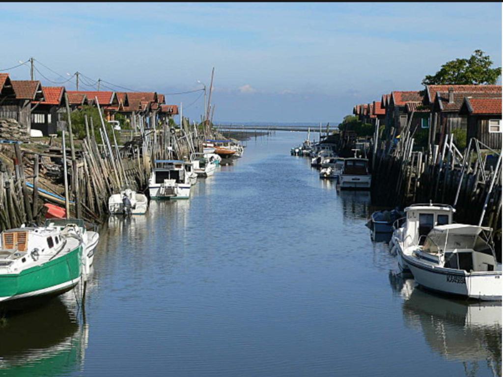 Charme & Confort- Les Cottages Du Bassin D'Arcachon- Petit-Dejeuner Sur Demande - Nuitee, Court Sejour, Semaine Gujan-Mestras Luaran gambar